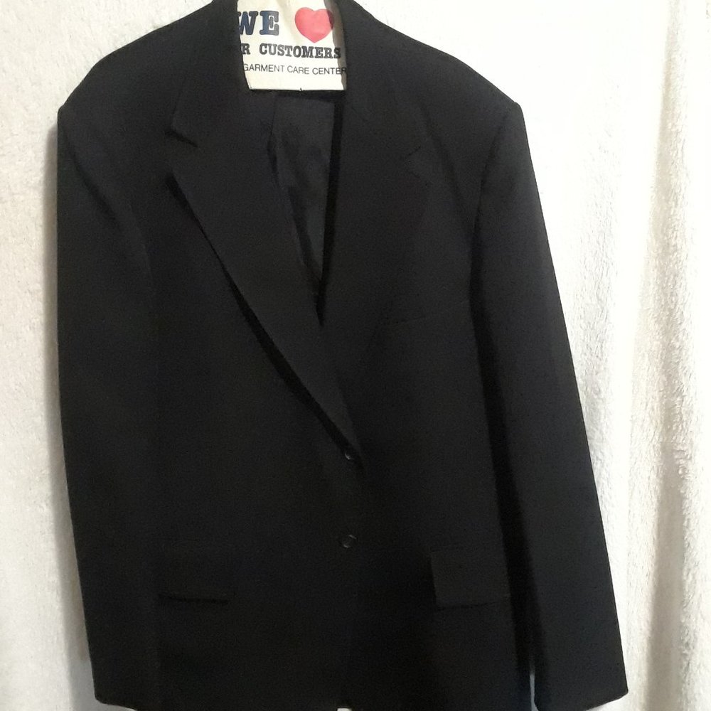 J.C. Penny Quad Sports Coat. Size 42 Black